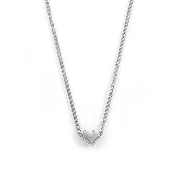 💕5/$15 Set of 4 Silver heart Necklaces, NEW - Picture 4 of 6